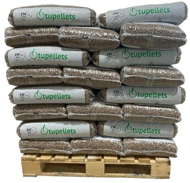 suinga-20-saecke-x-15-kg-holzpellets-300-kg.jpg Suinga Holzpellets 300 kg (20 x 15 kg) – Bild 1